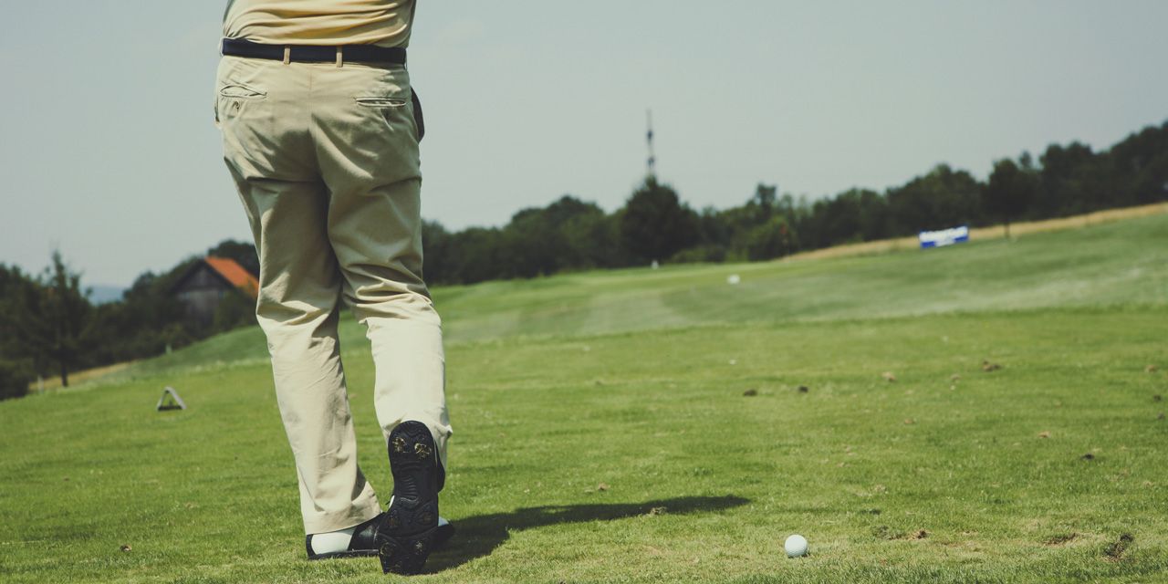 Golfspieler beim Schwung